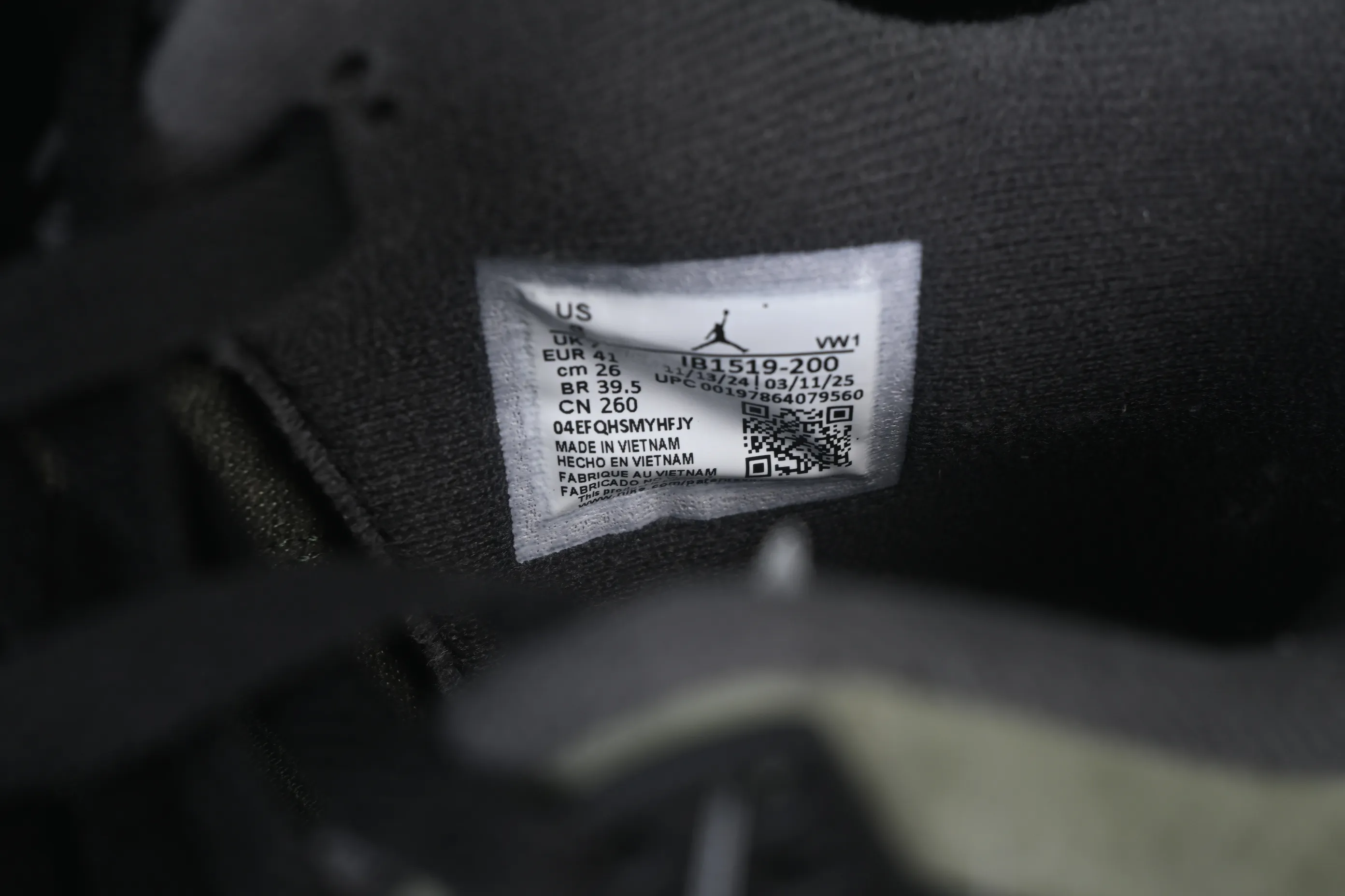 All categories Air Jordan Jordan series basketball shoes Air Jordan 4 LJR version Undefeated x Air Jordan 4 OG AJ4 Joe 4 olive green suede IB1519-200